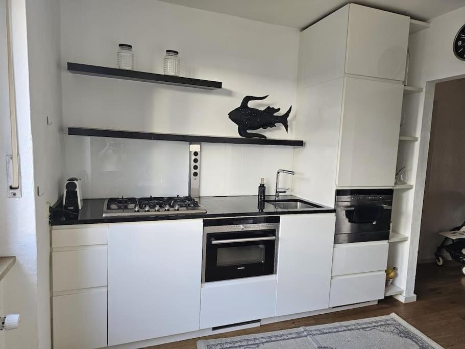 Bright, Comfy Flat, Location * München