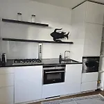 Bright, Comfy Flat, Top Location